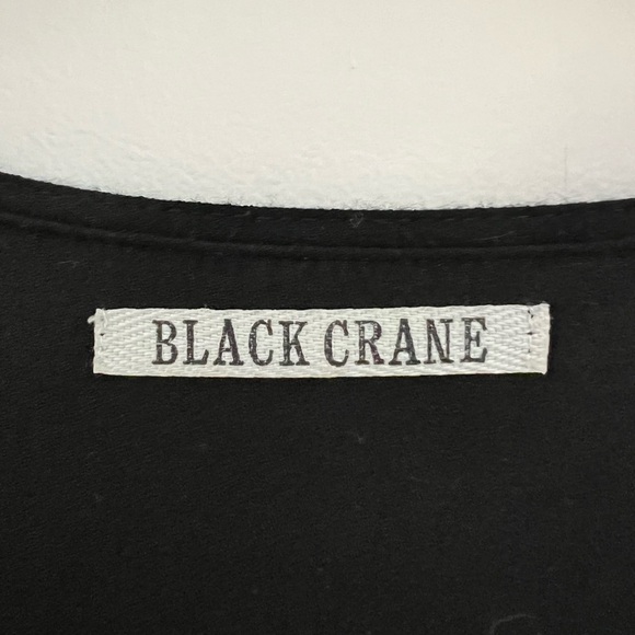 Black Crane Dome Dress in Black Oversized raw edges contrast, wool, One size - Picture 8 of 16